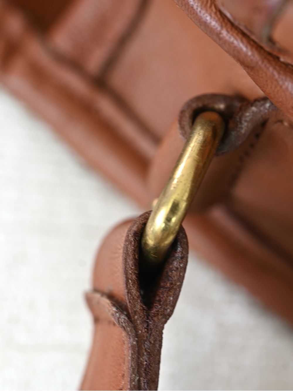 Vintage Coach 90´s Cognac Brown Leather Saddle Crossbody Bag Brass Hardware - Picture 12 of 14
